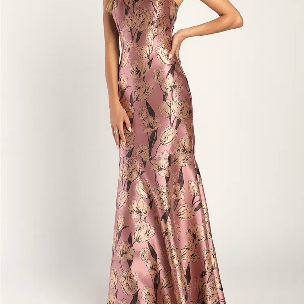 NWT: Lulus Gowning Around Mauve Floral Jacquard Strapless Maxi Dress